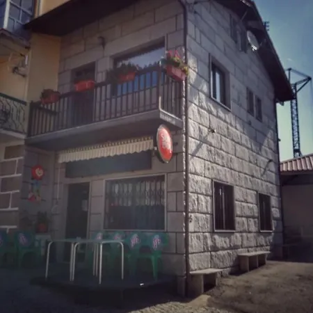 Casa Celeste Castro Daire