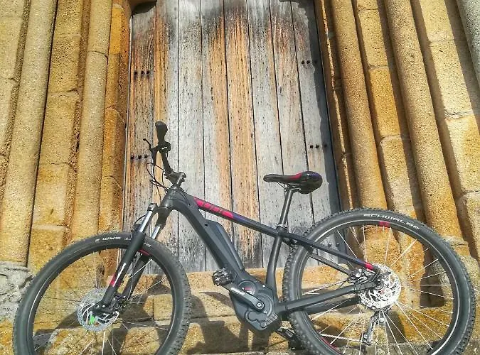 Casa Celeste Castro Daire